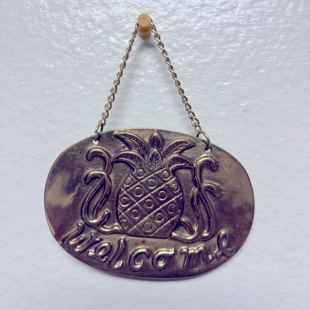 Brass Pineapple Welcome sign